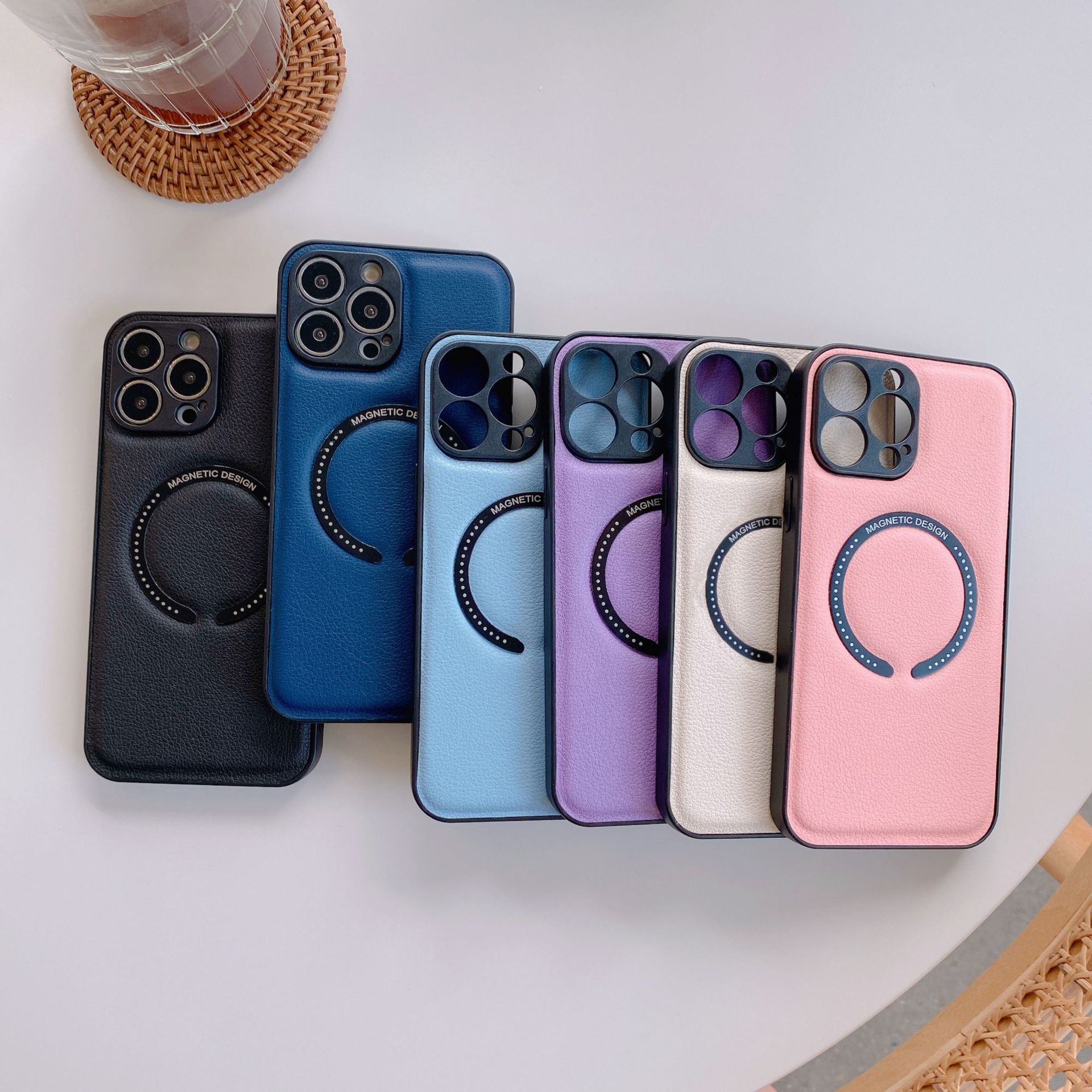 Geeignet für iPhone 14 PROMAX Litschi-gemusterter Aufkleber Magsafe starke magnetische Saugnapf-Telefonhülle zum kabellosen Laden_voghion.com