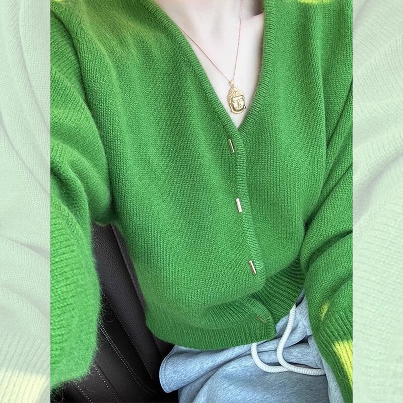 秋冬季新款女上衣别致独特浣熊绒绿色v领开衫针织外套小个子毛衣|undefined
