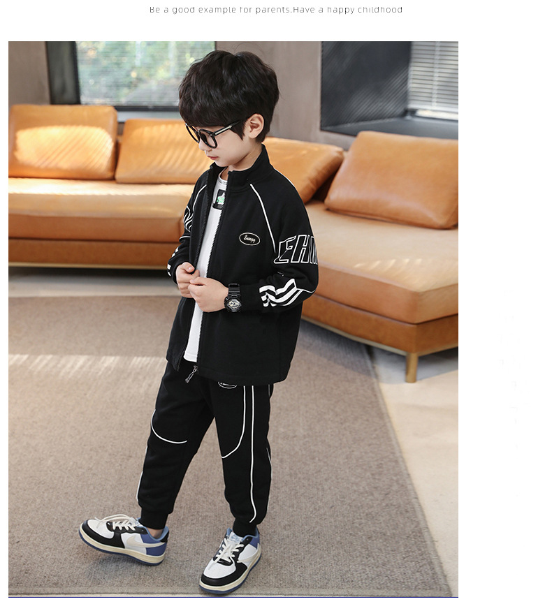 Ensemble de vêtements de sport pour garçons pour enfants 2024 Zhongda version coréenne de l'uniforme scolaire de sport pour enfants 2022 nouveau_voghion.com