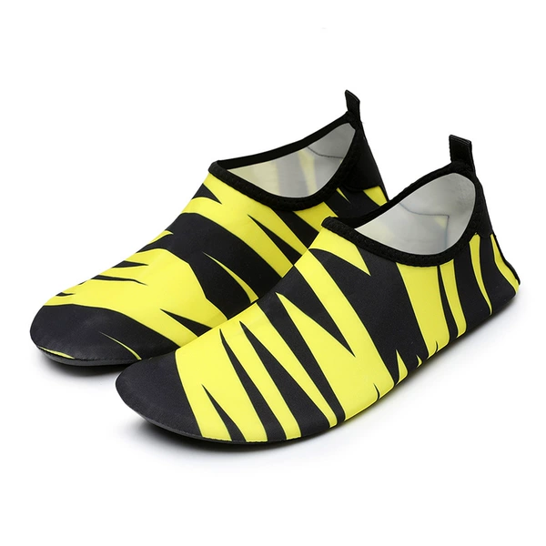 Multiple yellow