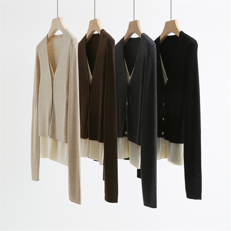 Double-layer Access Control Fashionable Contrast Color Fake Two-piece Knitted Cardigan Autumn and Winter Wool V-Neck Jacket Base Shirt Sweater 92621