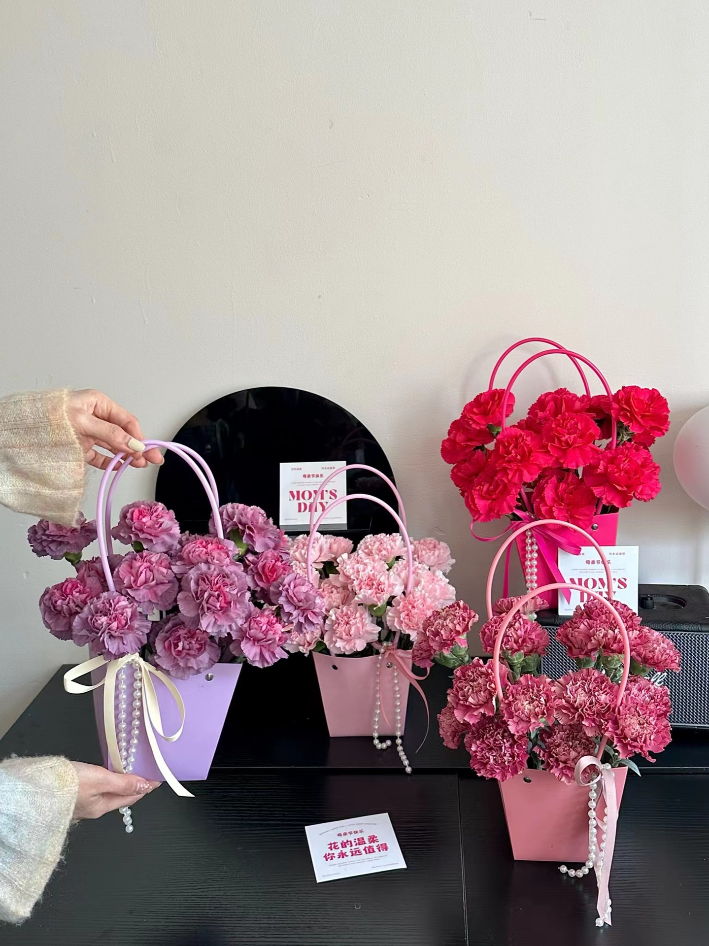 马卡龙色防水纸袋中号