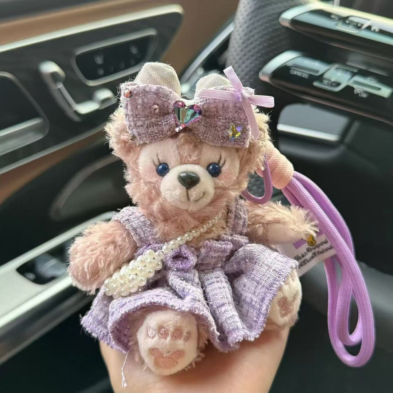 보라색 작은 향기로운 장미 - 평범한 얼굴