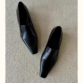 女式皮靴;女式休闲单鞋;女式时装单鞋