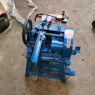 С��ľ�ψA���_���C ����ľ��ľ���ݼy�C �߰��ϰшA���׽z�C