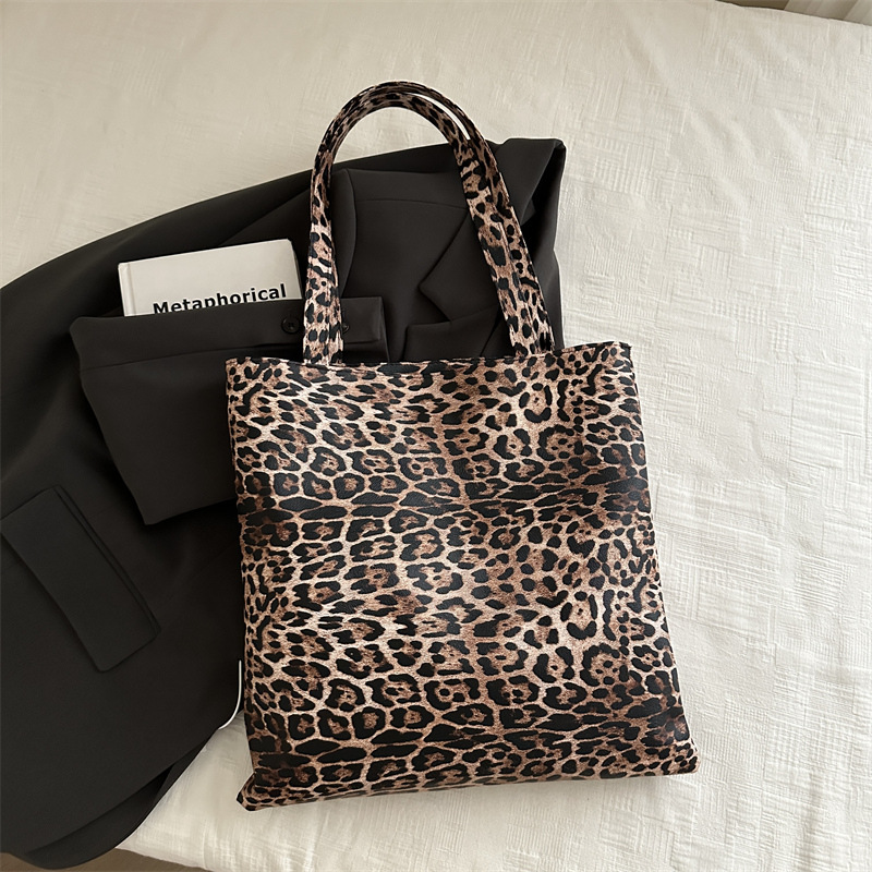 2024 otoño y invierno nuevo bolso de mujer lienzo tote bolso de compras red casual estilo coreano simple bolso de hombro de mujer