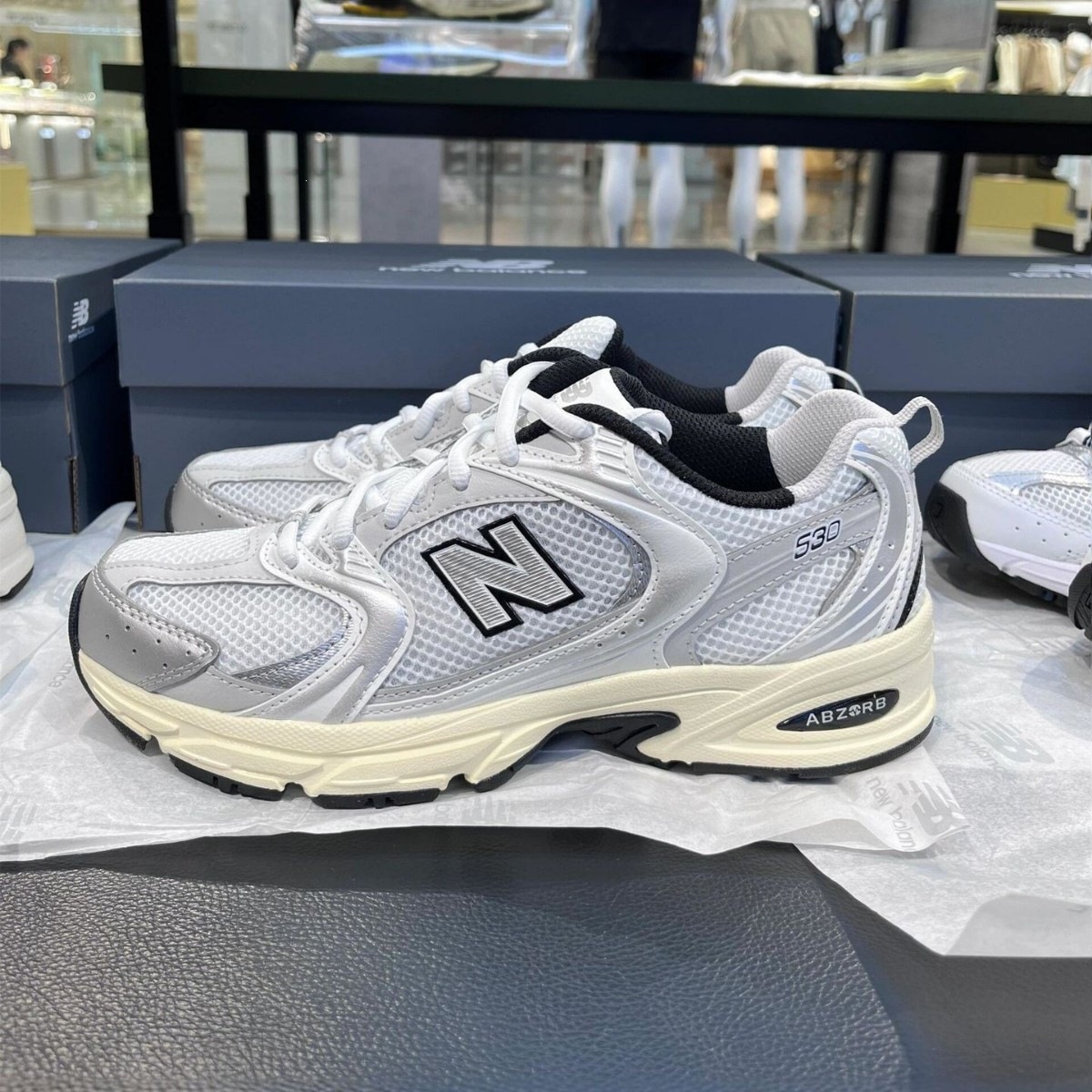 Nb530 Retro Qaçış Ayaqqabısı Kişi və Qadın üçün