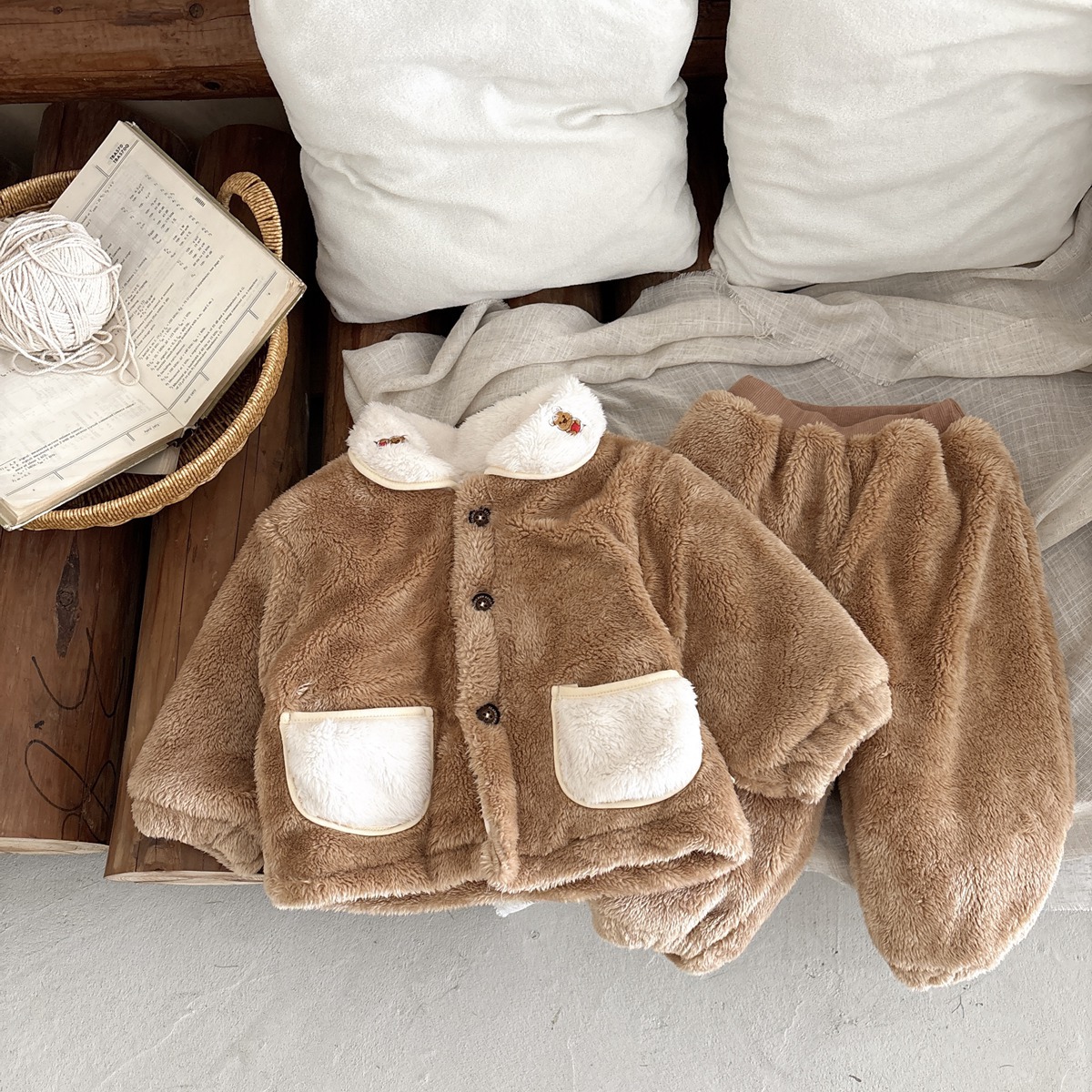 AMAZON BABYS CORAL FLEECE PAJAMAS BOY의면 패딩 두꺼운 홈 의류 겨울 소녀의 봉제 파자마 투피스 세트