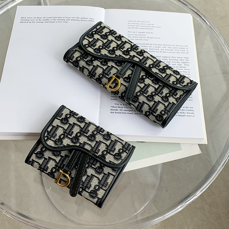Canvas Wallet Women's Short Retro Large Capacity Multi-Card All-Match Folding Long Women's 30% Cross-Border Explosive Wallet Canvas Wallet Women's Short Retro Large Capacity Multi-Card All-Match Folding Long Women's 30% Cross-Border Explosive Wallet