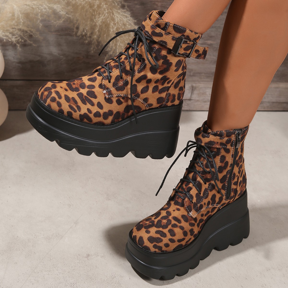 2026 New Cross-Border Foreign Trade Large Size Thick-Soled Martin Boots for Women, European and American Fashion Super High-Heeled Leopard Print Women's Short Boots