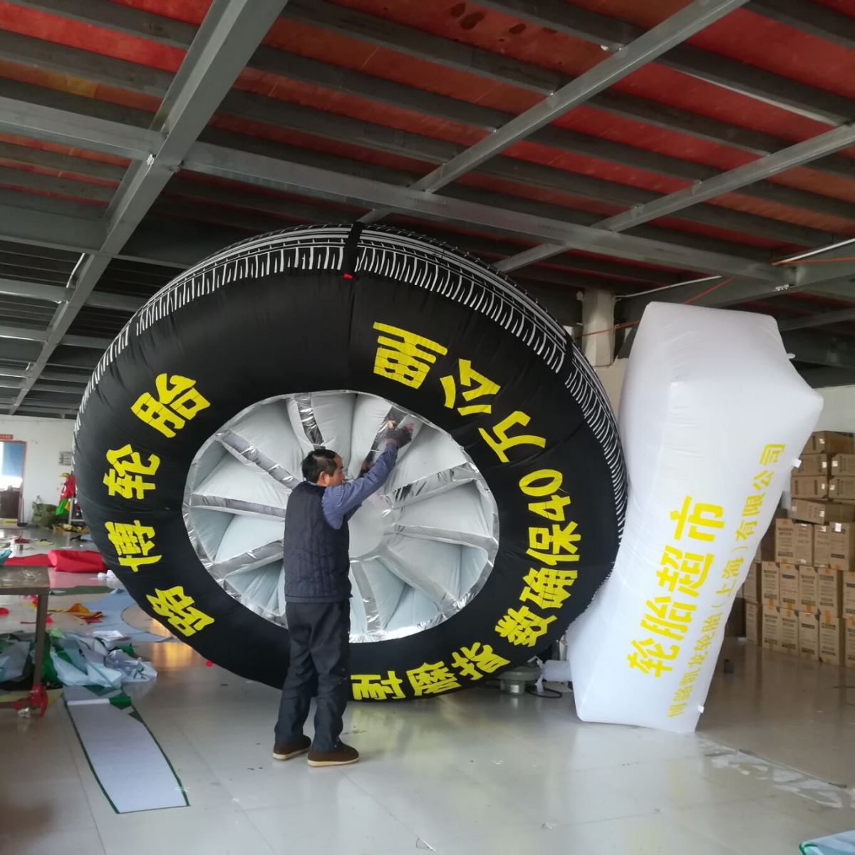 充气轮胎模型 大小汽车轮胎4S店 充气仿真广告车轱辘充气拱门气模