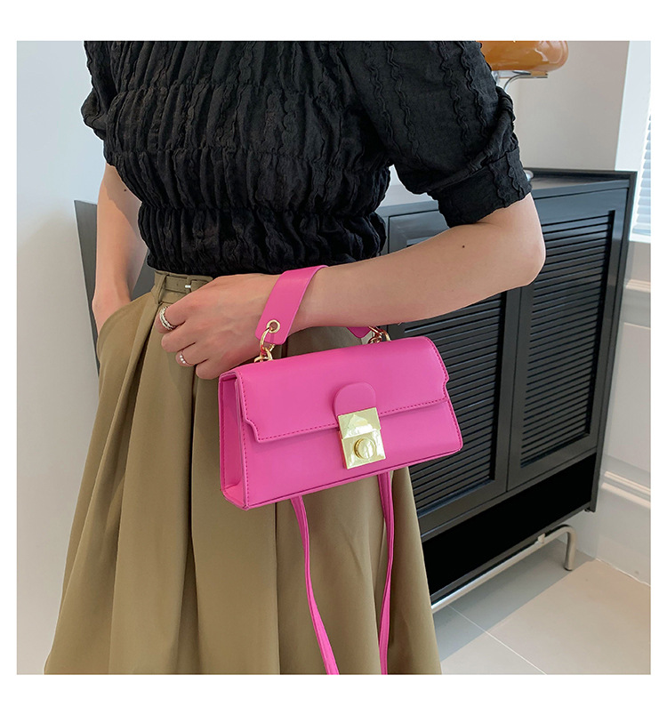 422g Weight Lock Fashion Element Lock clasp Closure Type Single Shoulder Strap Strap Type Square Bag Bags Type Daily, Street Occasion Pu Leather Material Solid Color Pattern All Seasons Season Women's Gender Elegant, Streetwear Style Square Shape Small Size Women's Small Pu Leather Solid Color Elegant Streetwear Lock Square Lock Clasp Square Bag 5