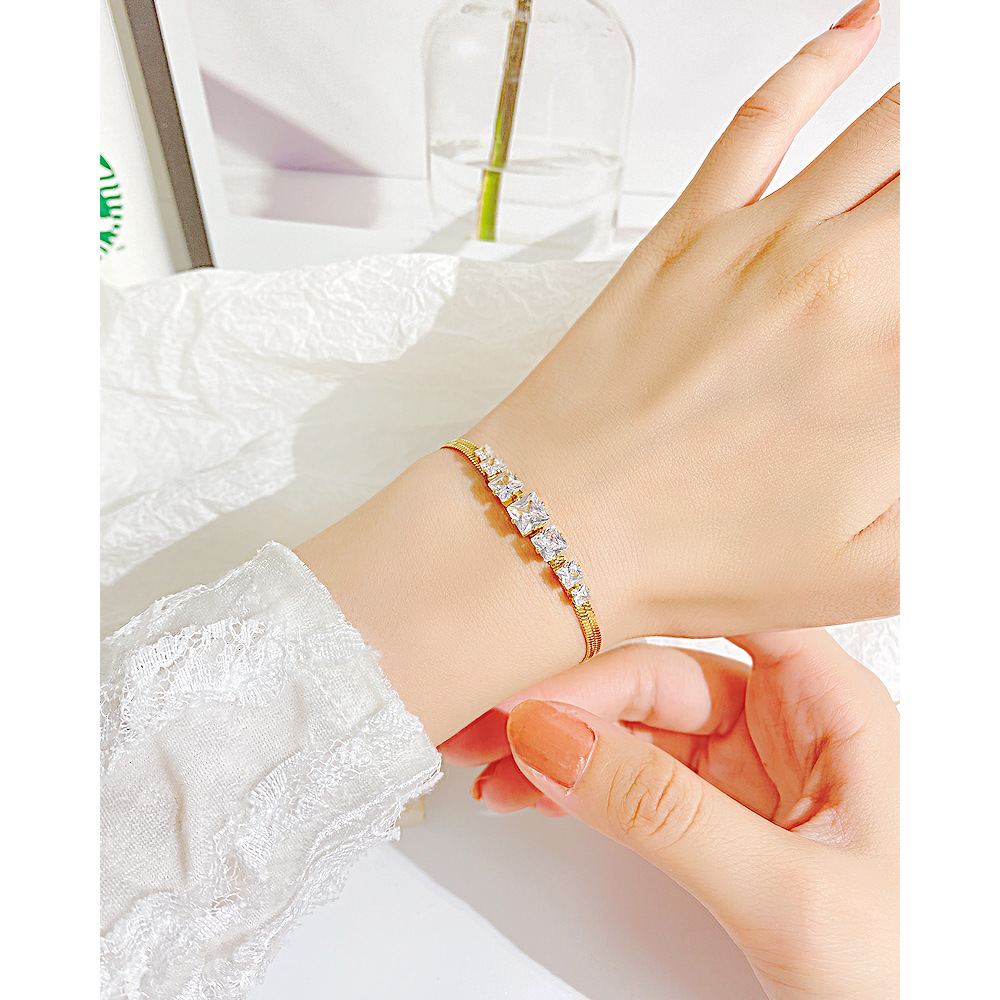 Simple Style Geometric Stainless Steel Inlay Zircon Bracelets 1 Piece