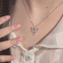 「舞蝶之翼」天使蝴蝶流苏吊坠项链高级感轻奢小众百搭锁骨链新款