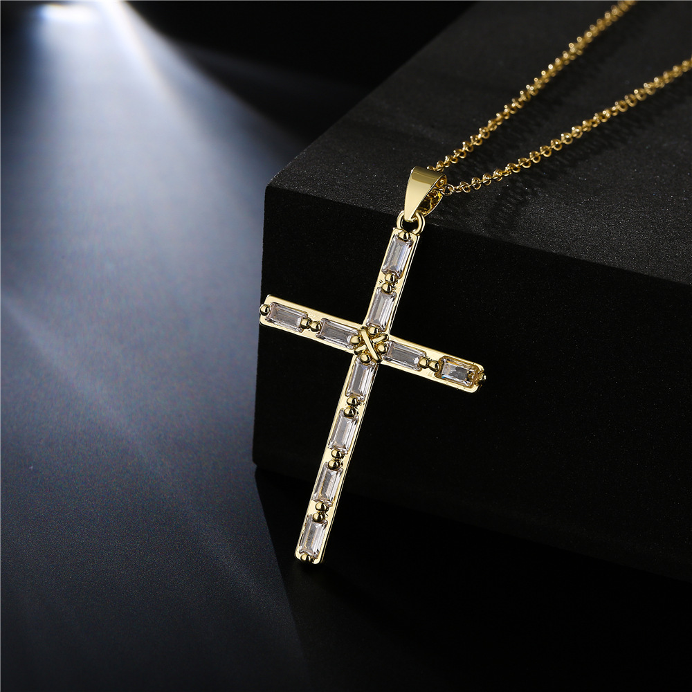 Europe And America Religious Jewelry Copper Plated 18k Gold Zircon Cross Pendant Necklace display picture 2