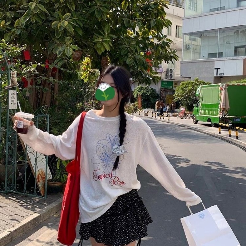 Plus Size 2025 Summer Sun Protection Blouse White Right Shoulder Long Sleeve T-Shirt Loose Korean Style Top Printed Breathable and Lightweight