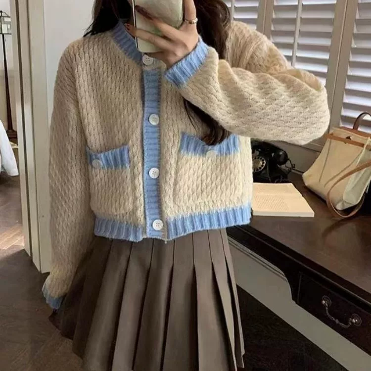 Осенний вязаный цветной кардиган, короткий свитер, жакет, 2023 год, стиль Chanel, стиль высокого качества, яркий запоминающийся стиль