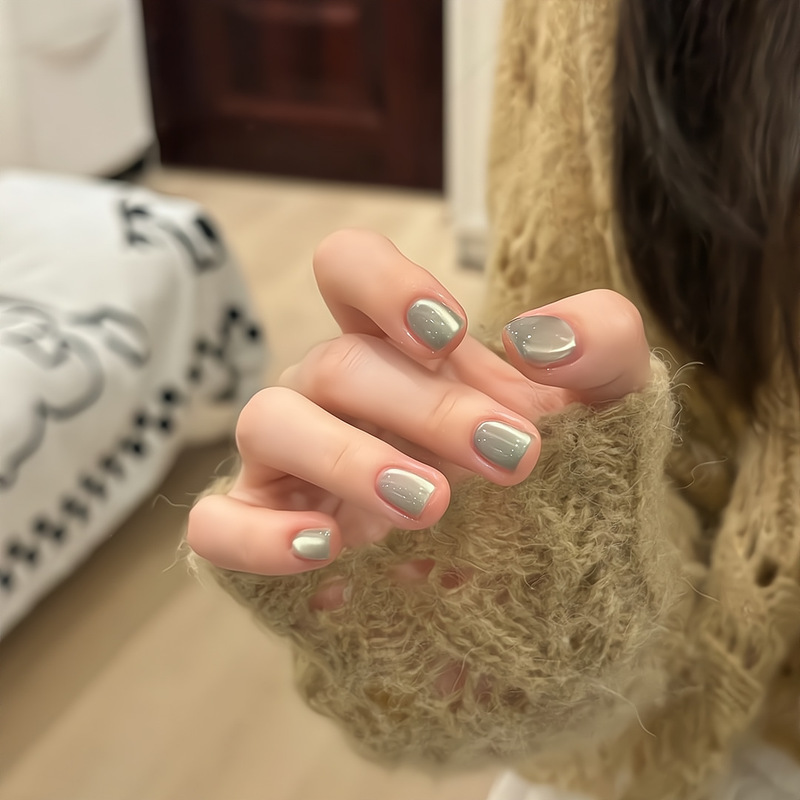 [Ling Luo Original] Summer Ice Mint Green Cat Eye Handmade Manicure Wearable Nails Atmosphere Whitening Fake Nails
