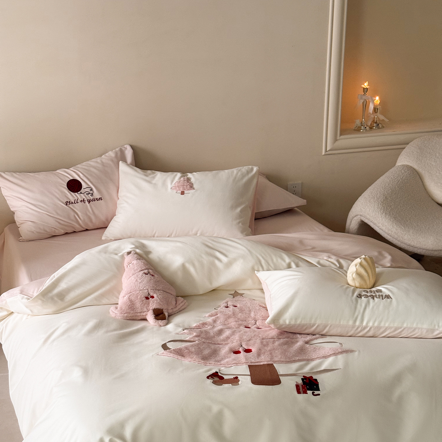 Luxury 100s Long-staple Cotton Bedding Set With Towel Embroidery_voghion.com