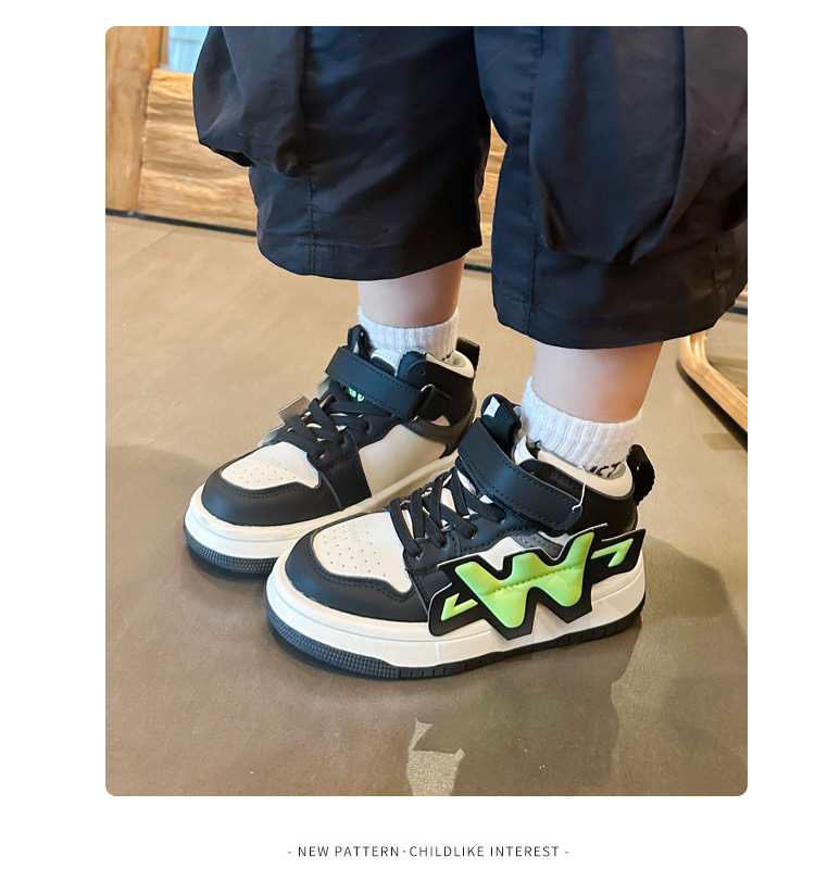 Sports Shoes 2023 Winter New Boys' Big Children's Basketball Girls' Plush Board Shoes, Trendy_voghion.com