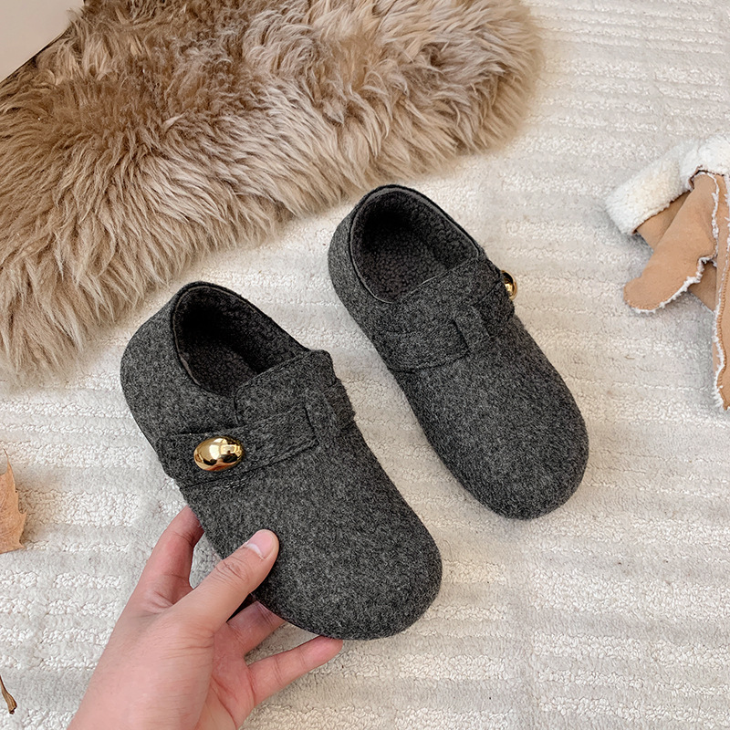 Zapatos Burken gris para mujeres nuevos zapatos de invierno de terciopelo todo incluido aumentando la altura de un pedal de frijoles de oro nuevos zapatos de lana