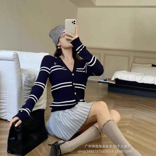 25早秋新款南油高定Y+撞色条纹麻花纹V领修身显瘦针织开衫上衣女