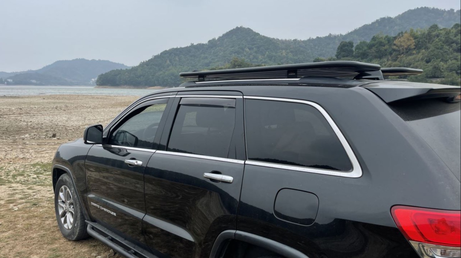 Grand Cherokee roof platform special car roof flat luggage frame expansion platform travel rack
