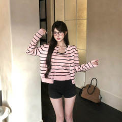 粉色条纹针织开衫两件套女秋季2025新款配吊带韩系独特上衣