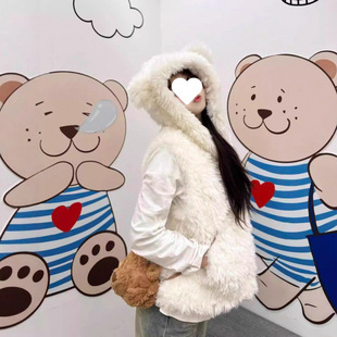 �ɐ�С�ܶ���h��Ƥ���R��Ů��ɫ���ë�����BñƤëһ�w���ɿ���