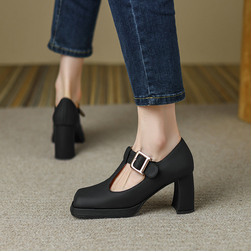 LAZADA法式玛丽珍高跟鞋女春秋新款百搭丁字扣复古防水台外贸工厂