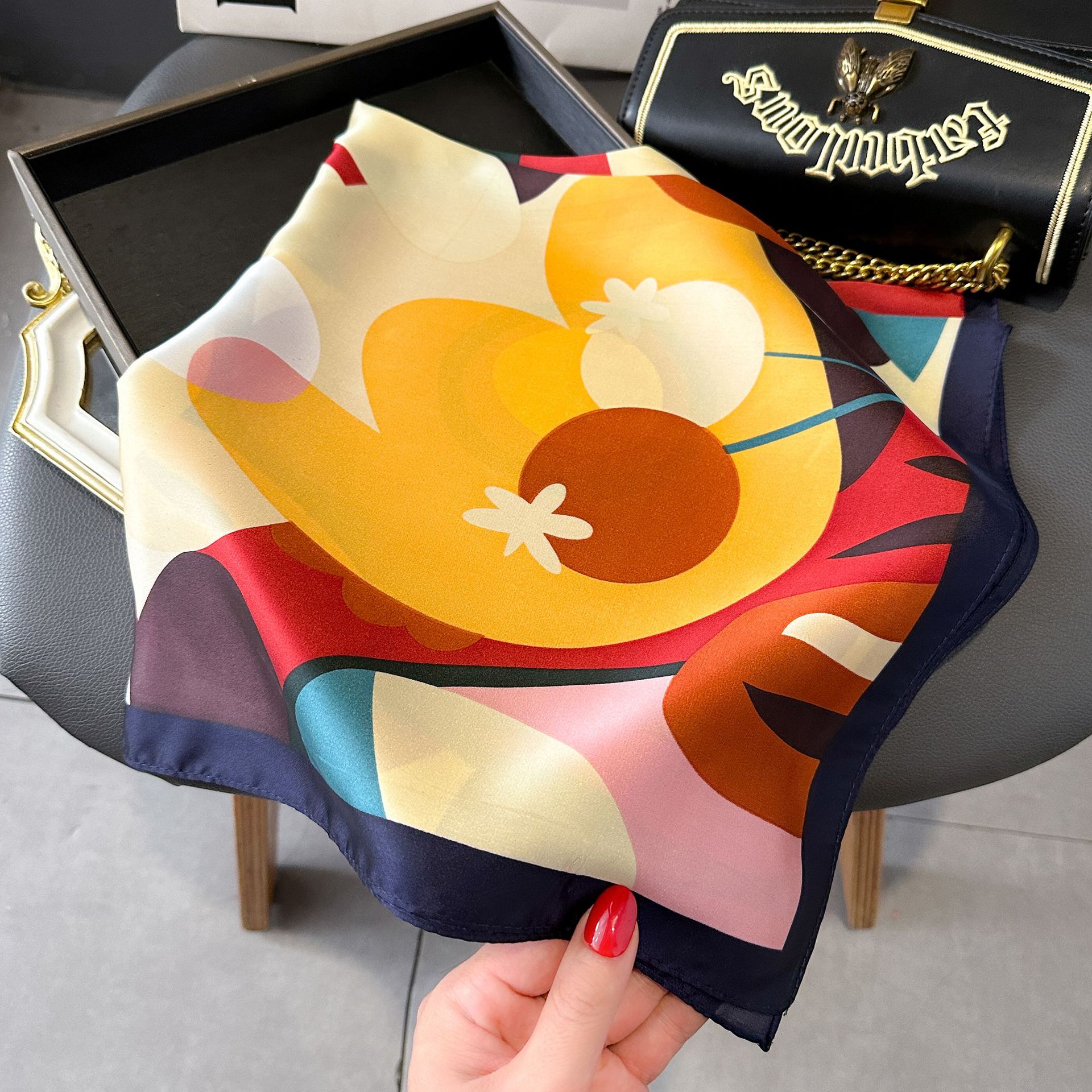 Women's Gender Elegant Style Women's Elegant Bag Flower Satin Silk Scarf