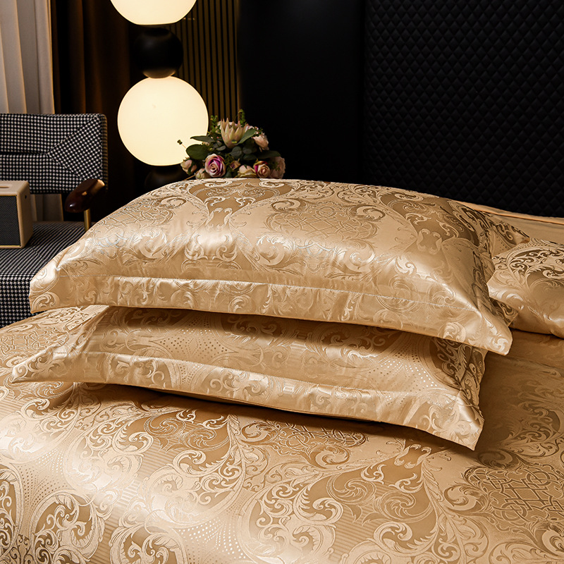 Completo lenzuola in raso di seta jacquard effetto fresco_voghion.com