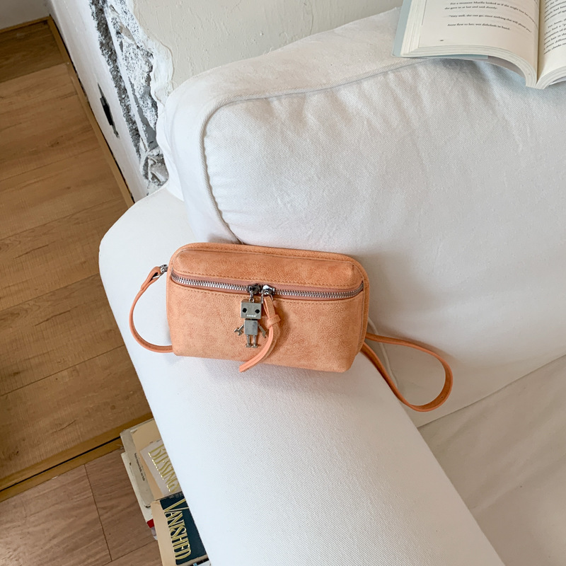 Exquisita mini bolso de nicho de gamuz, bolso de moda versátil, bolso de mochila retro de gamuz, bolso de cambio diario de lápiz labial