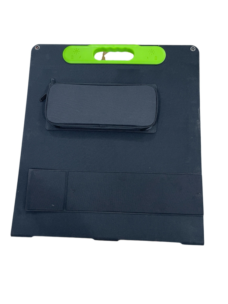 80W-两折叠太阳能板 户外防水便携式太阳能板 现货发售 数量有限