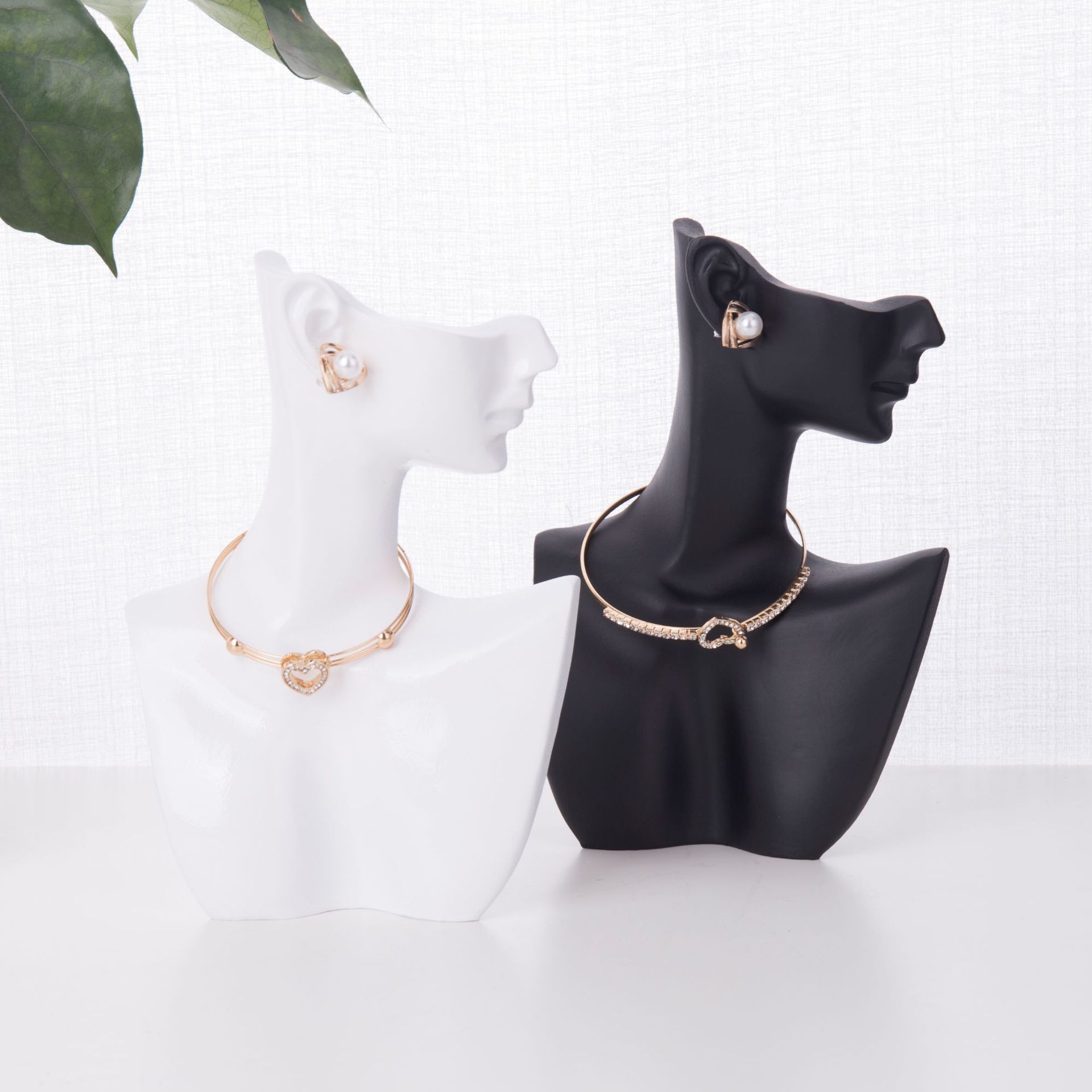 Resin Medium Jewelry Display Stand with Side Human Figure Mannequin for Earrings, Drops, Chains, and Accessories Jewelry Showcase Prop