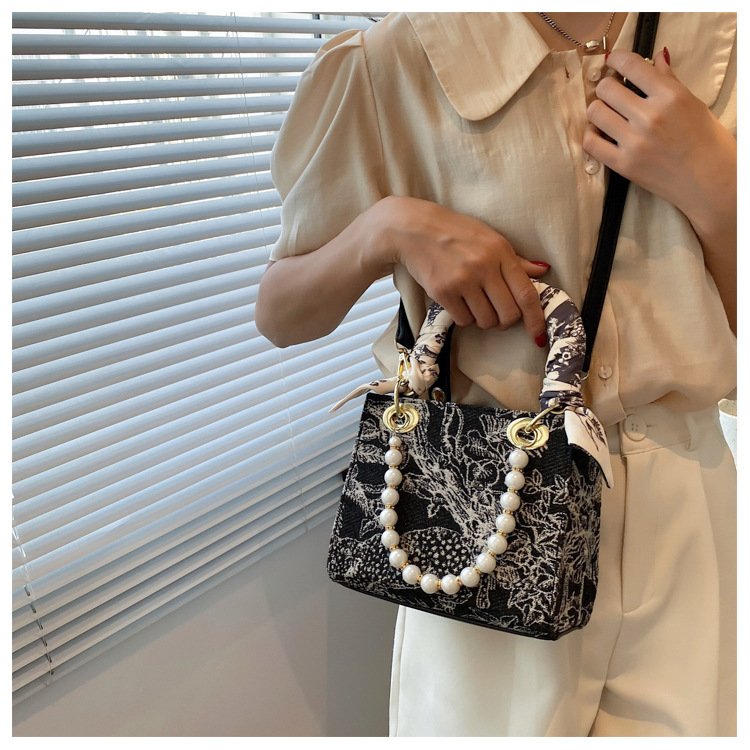 Damen Handtasche Mit Perlenkette, Elegante Umhängetasche_voghion.com