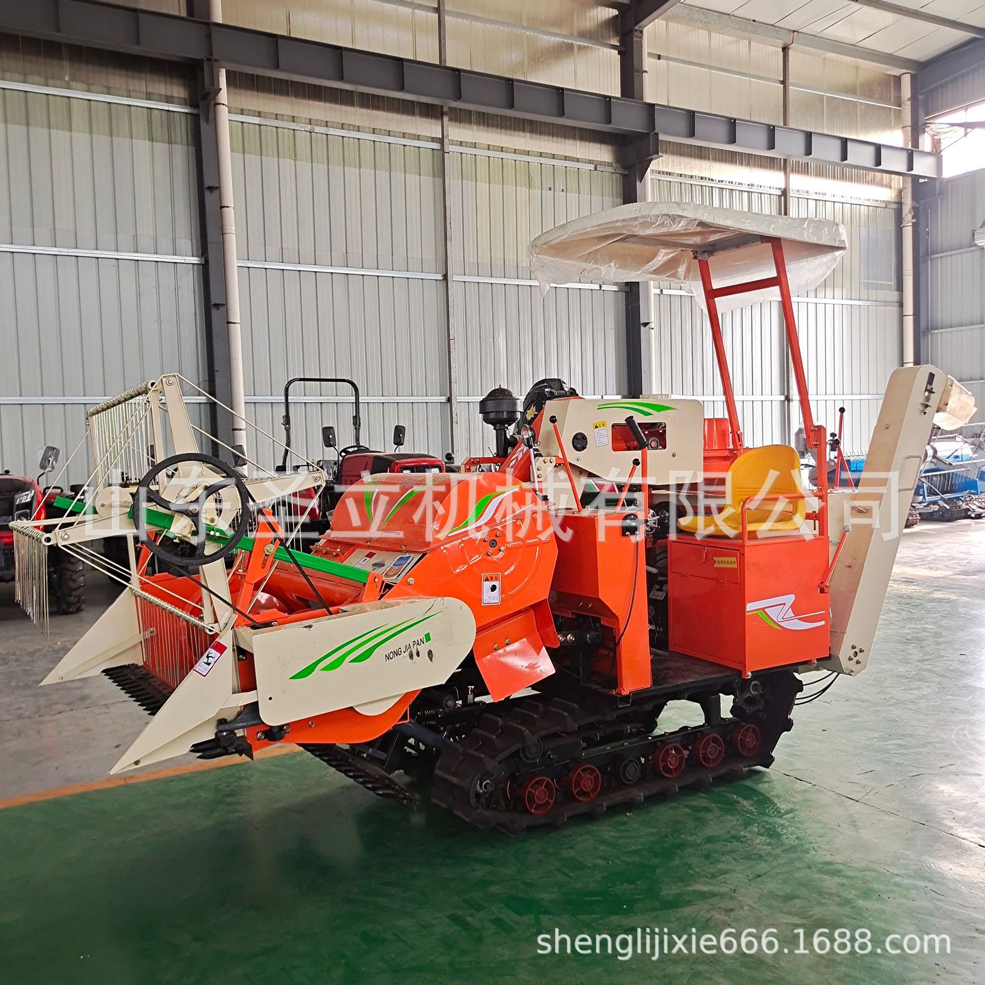 全自动28马力联合收割机  1,35米宽水稻小麦大豆收割脱粒机厂家