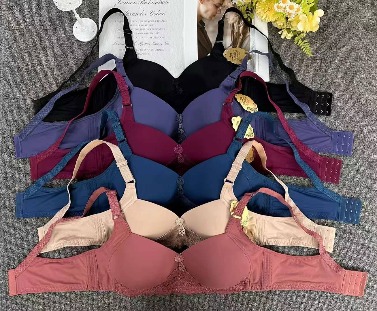 Bra de ropa interior de madres transfronterizas delgado de mediana edad sin anillo de acero cómodo bra de algodón agrupado grande bra al por mayor