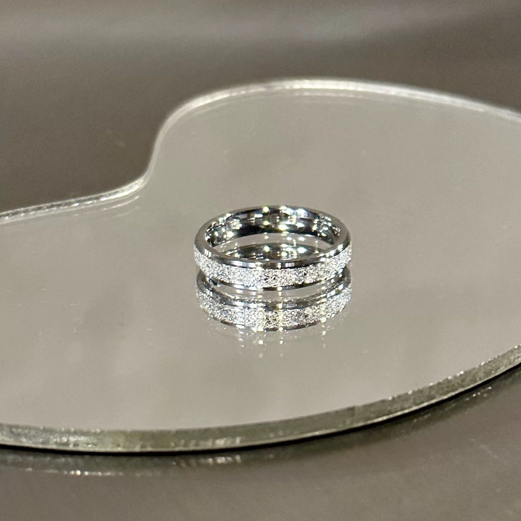 안개꽃 반투명 반지 4MM 클래식 화이트