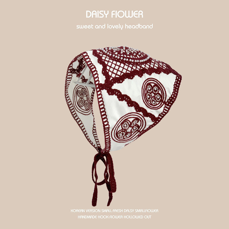 Primavera y Verano en línea Celebrity ins viaje hecho a mano de ganchillo bufanda del triángulo las mujeres lindo dulce banda pelo punto pañuelo sombrero