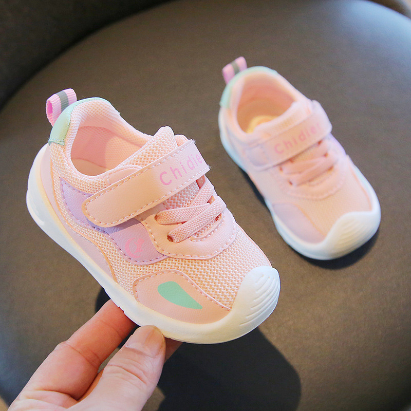 Primavera 2024 zapatos para niños zapatillas de deporte para niñas zapatos para bebés de fondo suave antideslizante 1-3 zapatos para bebés zapatos para niños pequeños