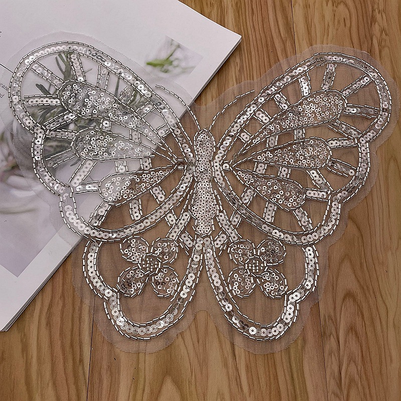 厂家机器刺绣钉珠领花蝴蝶大布贴辅料 亮片珠管衣领礼服婚纱装饰