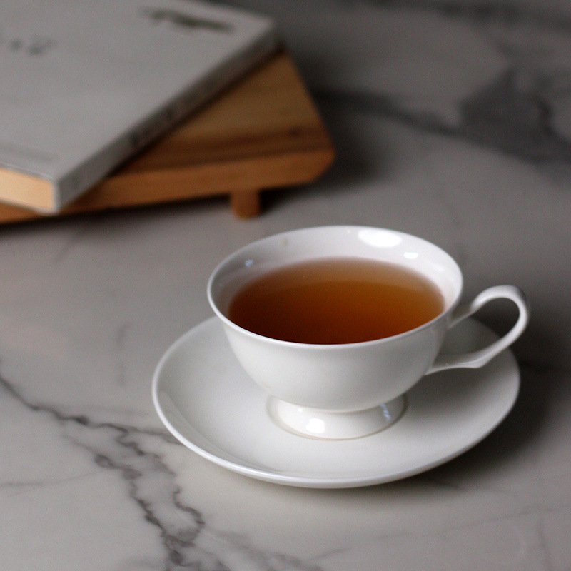 Italian-Style Bone China Coffee Cup, Pure White European-Style Ceramic Set, Hotel Restaurant Milk Cup, Tea Cup Gift Box, Modern and Simple Italian-Style Bone China Coffee Cup, Pure White European-Style Ceramic Set, Hotel Restaurant Milk Cup, Tea Cup Gift Box, Modern and Simple