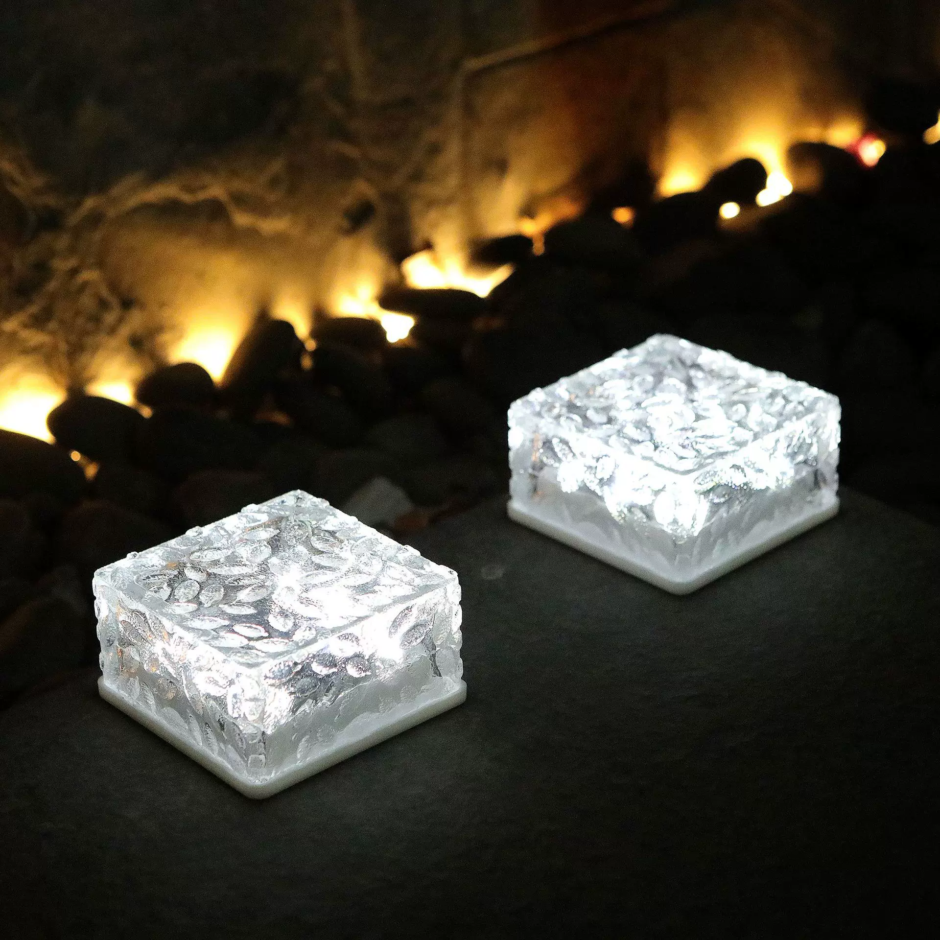 跨境太阳能方形冰块灯户外防水庭院灯景观装饰冰砖灯草坪灯氛围灯