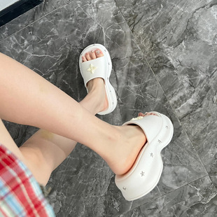 �����Ь��ʺ���ļ�5cm��������͸��EVAʮ�ֻ������ɳ����Ь