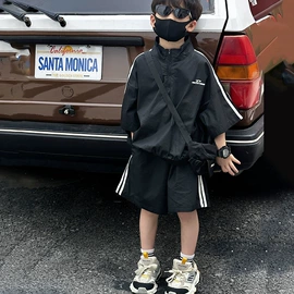 童T恤;童裤;童卫衣