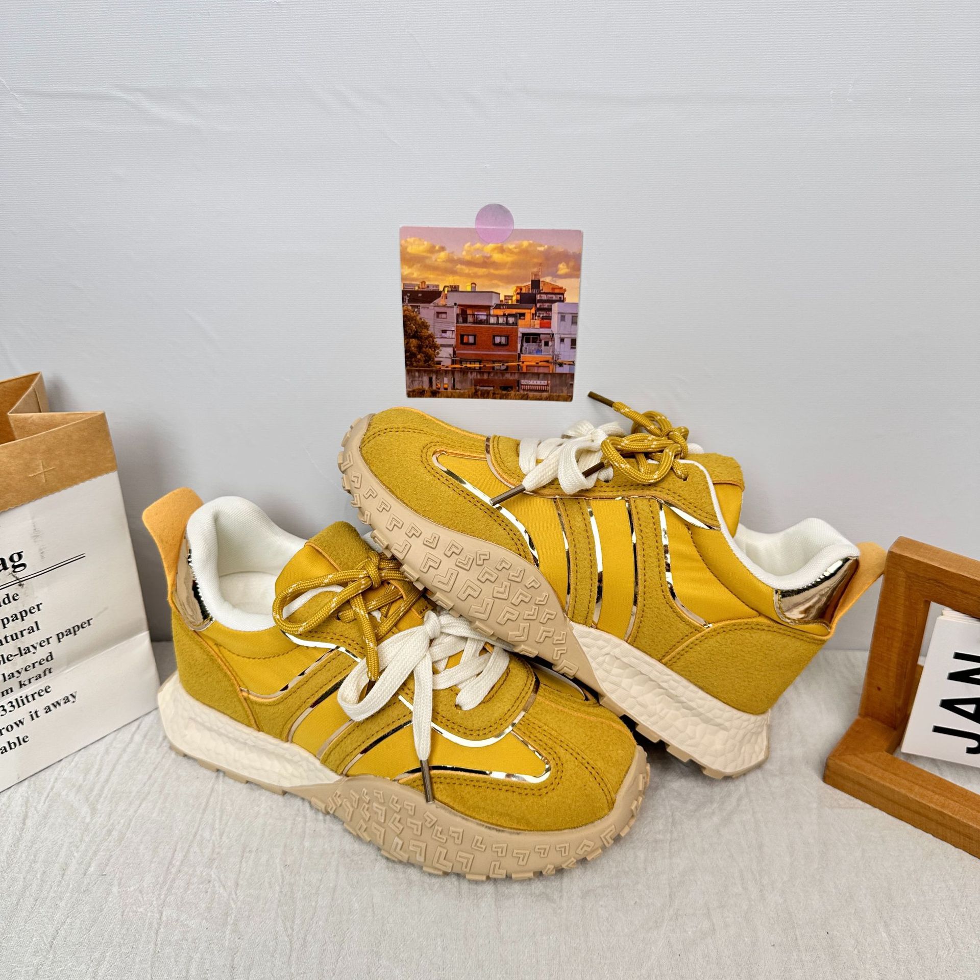A9904 plantilla de látex/aumento interior de suela gruesa zapatos de papá zapatos de mujer diseño de nicho 2025 nuevas zapatillas de deporte explosivas image 7
