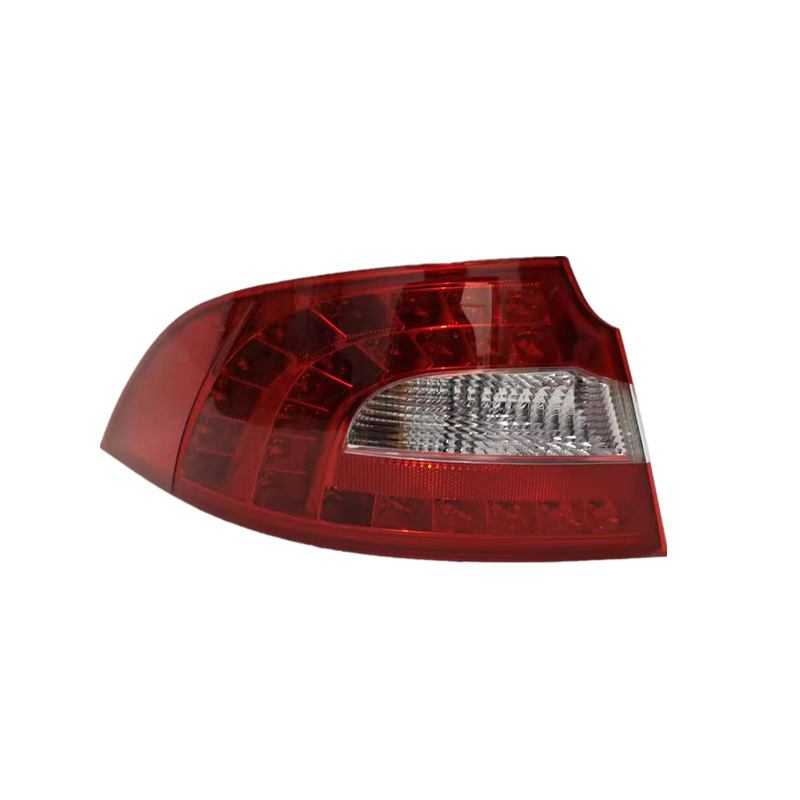 Adapted to 09-13 Skoda Haorui rear tail light assembly reversing brake light Haorui left and right rear light turn signal