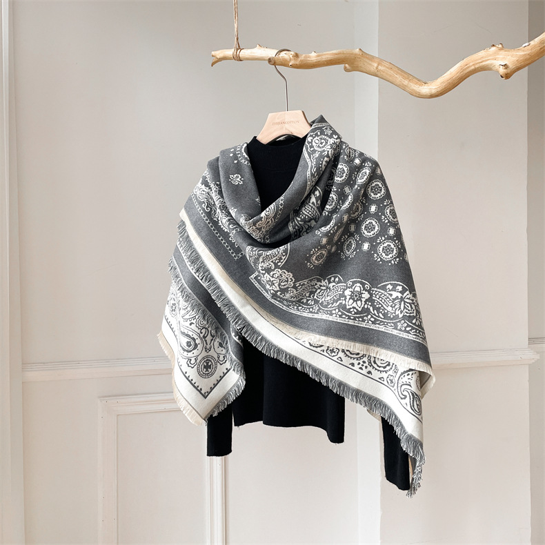 Predimenzionirani kašmirski kvadratni šal u etničkom stilu, ženski debeli šal s resicama, topli šal s cvijetom indijskih oraščića_voghion.com
