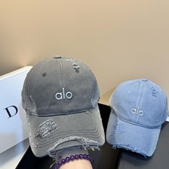 韩版新款破洞遮脸百搭情侣帽户外遮阳休闲减龄棒球帽防晒鸭舌帽女